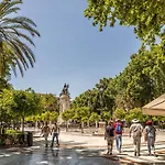 Waou Cosy I Sevilla Cathedral