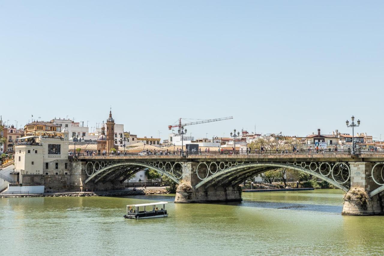 Waou Cosy I Cathedral Apartment Seville